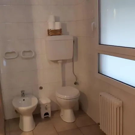 Giovida Affitti Turistici Couette-café Noale